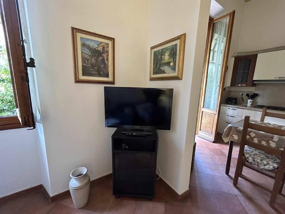 Villino La Rosa Antica Apartment Florence Exterior photo